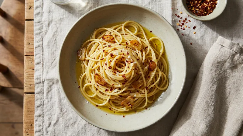 Spaghetti with Garlic and Chilli